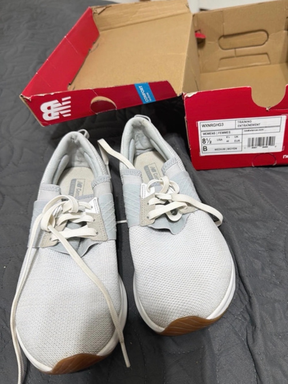 New Balance Men's Light Gray Mesh Athletic Sneakers with Gum Soles